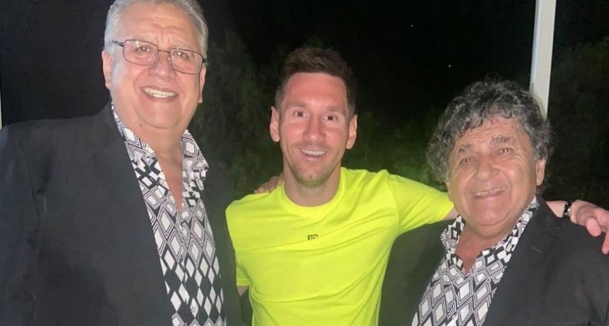 Messi y Los Palmeras: pogo, soy Sabalero y baile sensual con Antonela