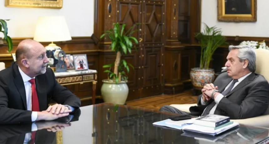 Alberto Fern&aacute;ndez recibe a Omar Perotti