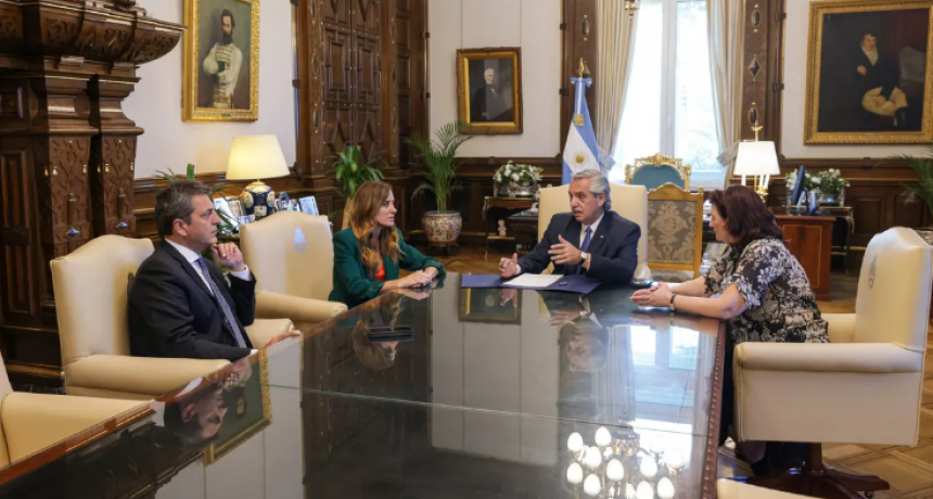 Oficial: habr&aacute; un bono de fin de a&ntilde;o para trabajadores privados y beneficiarios de Potenciar Trabajo