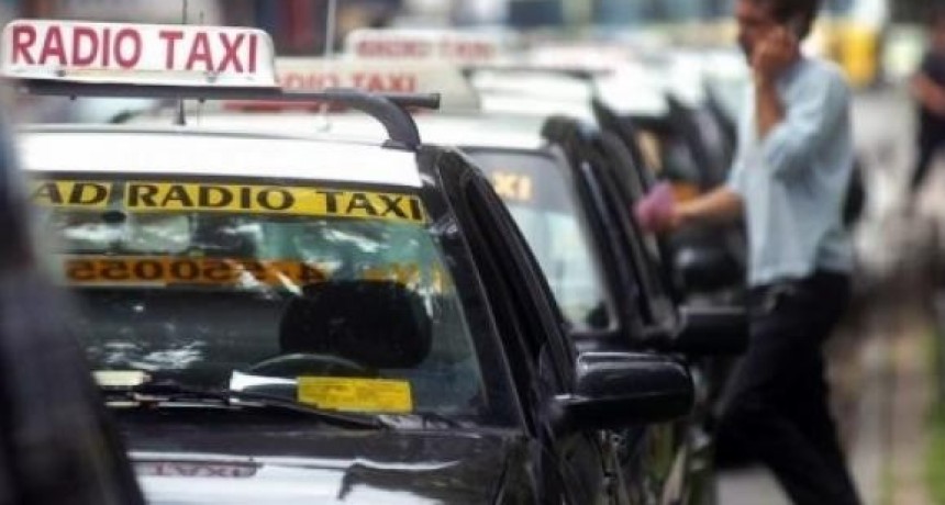 El 30% de las licencias de taxis que se entreguen ser&aacute;n para mujeres
