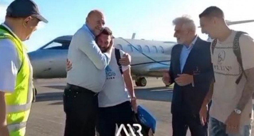 Perotti recibi&oacute; en Rosario a Lionel Messi y &Aacute;ngel Di Mar&iacute;a