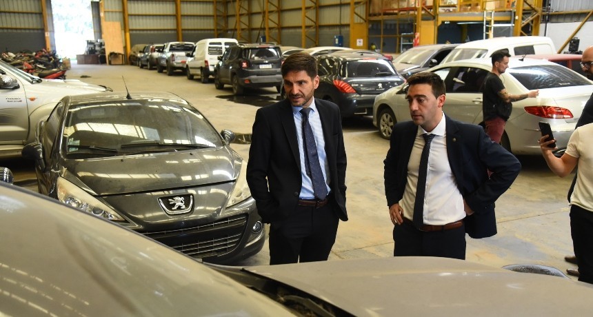 Pullaro: &ldquo;Adem&aacute;s de meter presos a los delincuentes, les vamos a sacar sus bienes y su dinero&rdquo;
