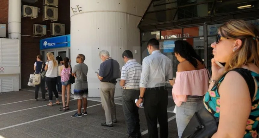 Estatales: cronograma de pago de haberes del mes de Diciembre de 2023