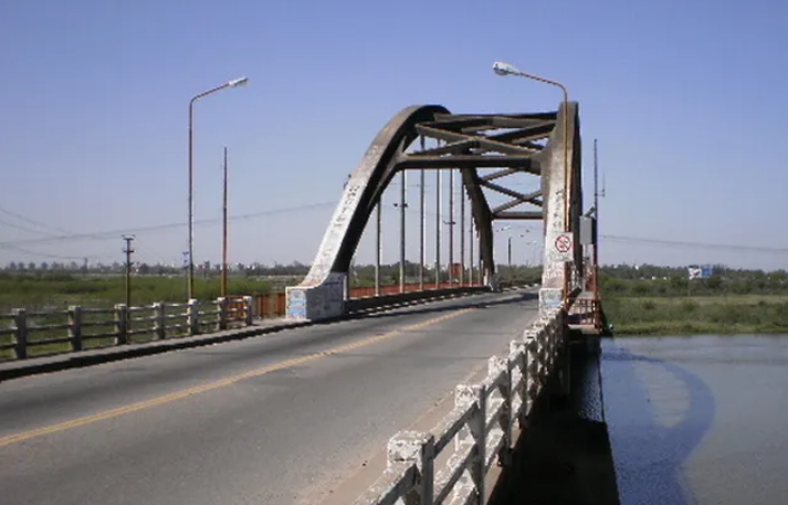 Se cerró el paso por el Puente Carretero