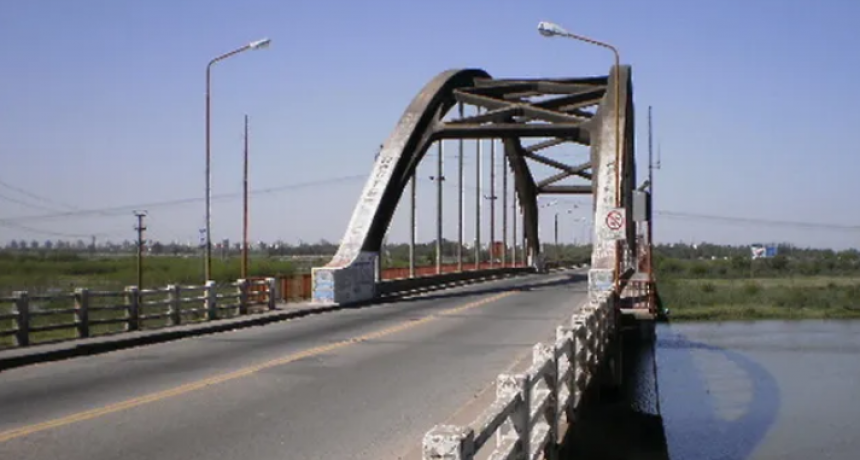 Se cerr&oacute; el paso por el Puente Carretero