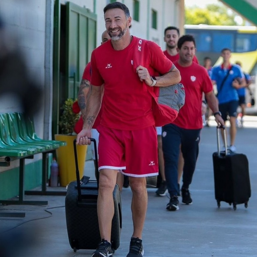 Kily Gonz&aacute;lez: Estoy feliz por la renovaci&oacute;n, es el momento de mejorar el equipo