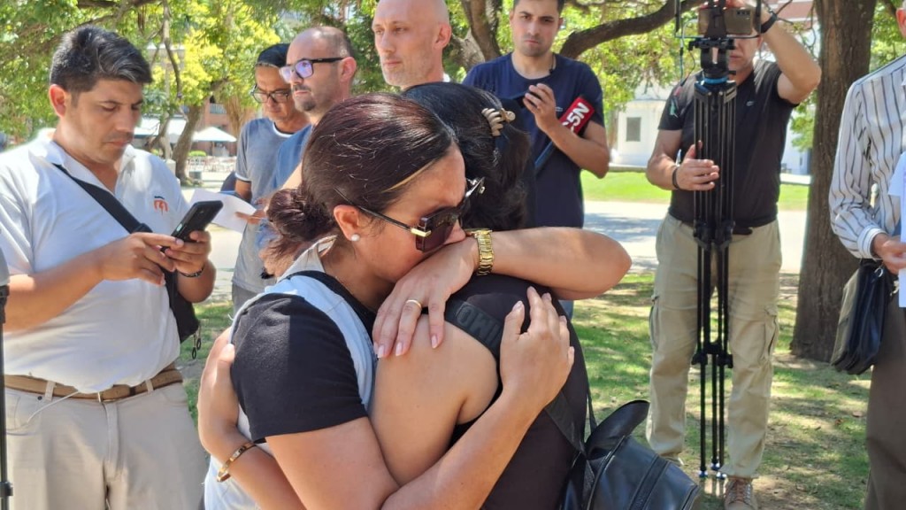 Es durísimo soportar que el asesino de Jeremías esté tomando mates en su casa