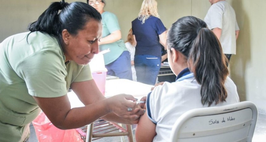 Santa Fe reinstala la vacunaci&oacute;n escolar: el plan se lanza el 4 de diciembre